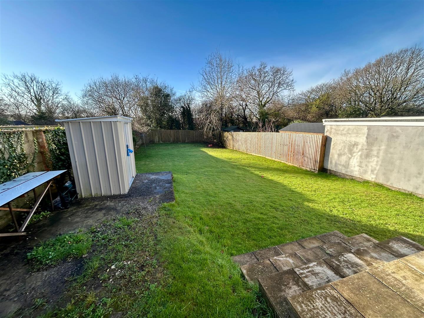 39 Woodlands Park, Kenfig Hill, Bridgend, CF33 6EB